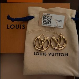 Authentic Louis Vuitton Louise Hoops